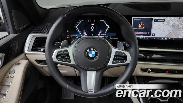 BMW X7 — Фото автомобиля 11