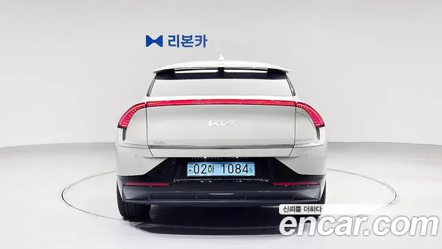 Kia EV6 — Фото автомобиля 5