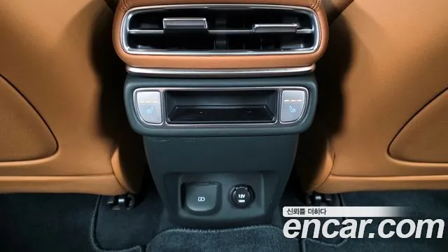 Genesis GV80 2.5T Бензин 2WD — Фото автомобиля 19
