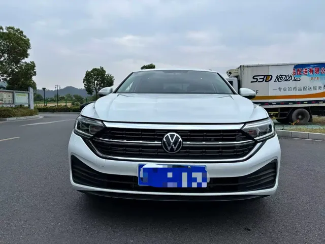 Volkswagen Sagitar — Фото автомобиля 2