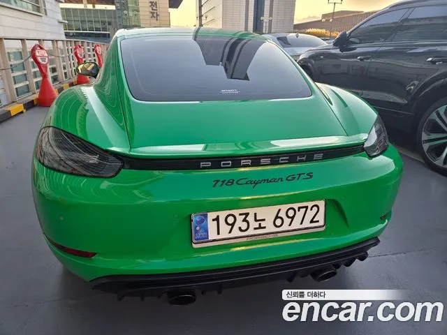 Porsche 718 — Фото автомобиля 3