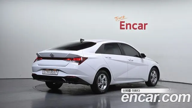 Hyundai AVANTE Avante (CN7) — Фото автомобиля 2