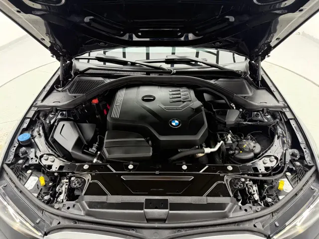 BMW 3 Series — Фото автомобиля 18