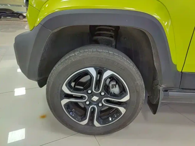 Baojun Yep — Фото автомобиля 22