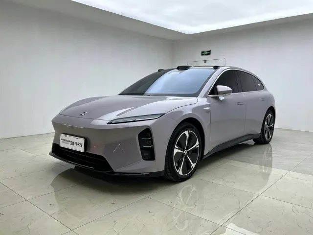 Nio ET5 Touring — Фото автомобиля 2