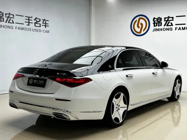 Mercedes-Benz S-Class — Фото автомобиля 26