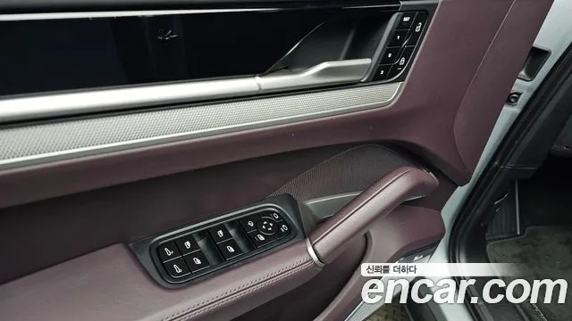 Porsche Cayenne PO536 — Фото автомобиля 29