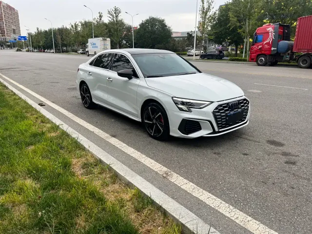Audi A3 — Фото автомобиля 3