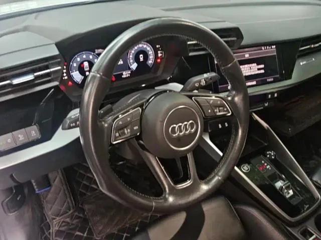 Audi A3 — Фото автомобиля 4