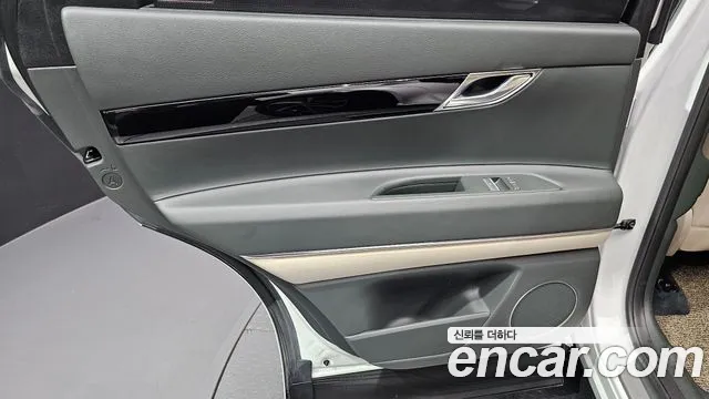 Genesis GV80 — Фото автомобиля 14