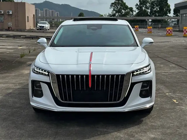 Hongqi H5 — Фото автомобиля 2