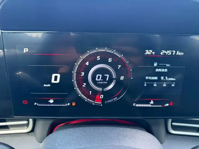 Hyundai Elantra — Фото автомобиля 18