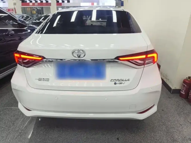 Toyota Corolla 2024 Model 1.8L Smart Hybrid Elite Edition — Фото автомобиля 5