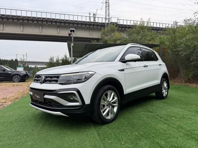 Фотография автомобиля — Volkswagen T-Cross