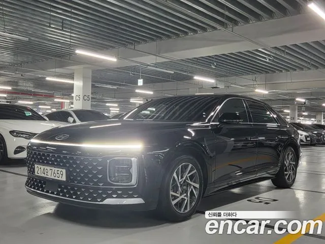 Hyundai Grandeur GN7 — Фото автомобиля 3