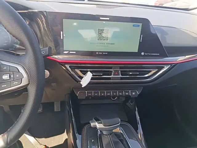 Changan Oushang X5 — Фото автомобиля 12