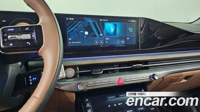 Hyundai Grandeur Grandeur (GN7) 2.5 Бензин 2WD — Фото автомобиля 12