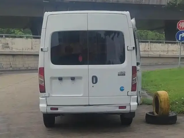 Maxus Xintu V80 — Фото автомобиля 2