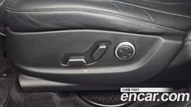 Genesis GV80 2.5T Бензин AWD — Фото автомобиля 30