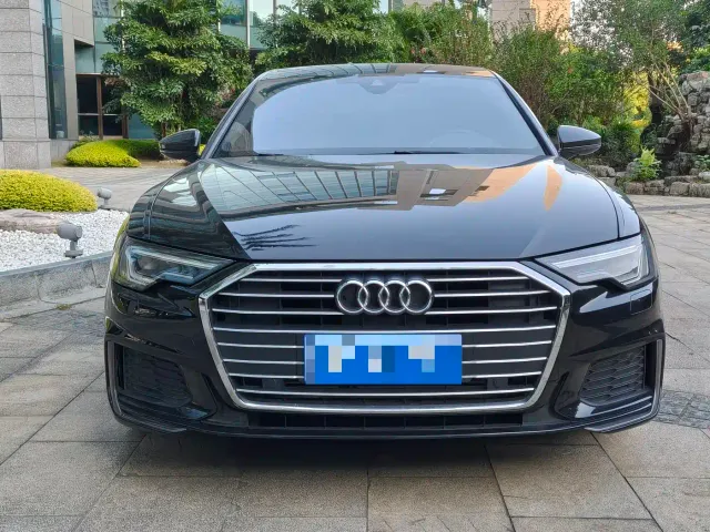 Audi A6L — Фото автомобиля 2