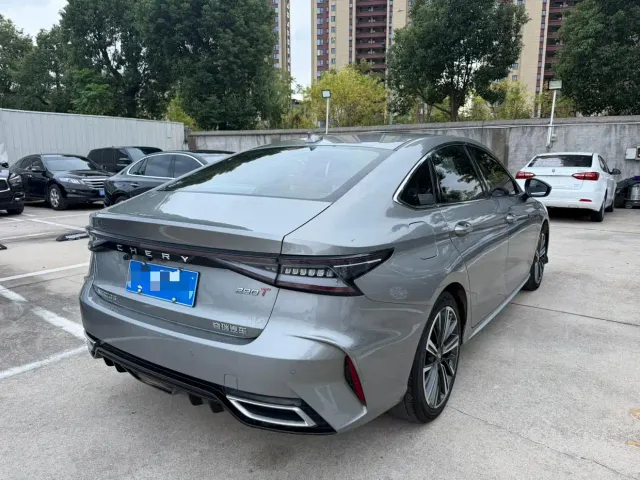 Chery Arrizo 8 — Фото автомобиля 12