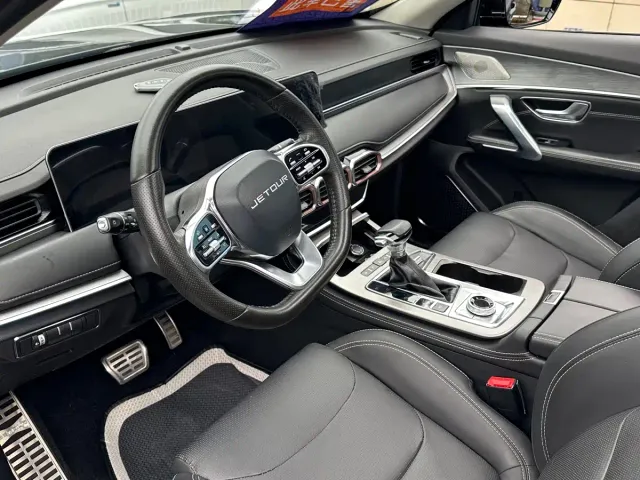 Jetour X70 Plus — Фото автомобиля 4