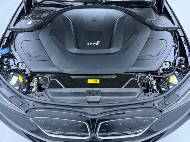 BMW i3 — Фото автомобиля 18