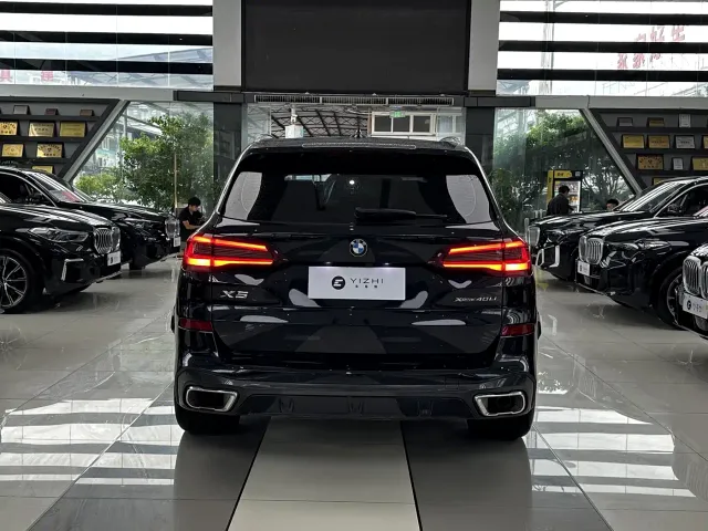 BMW X5 — Фото автомобиля 13