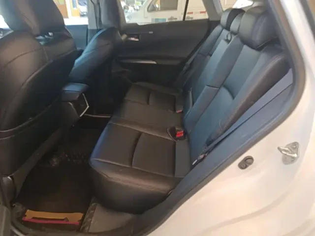 Toyota Harrier — Фото автомобиля 16