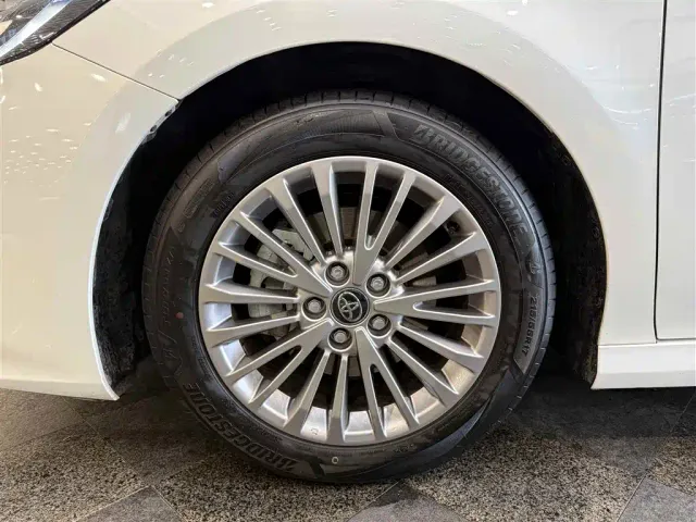 Toyota Camry — Фото автомобиля 14