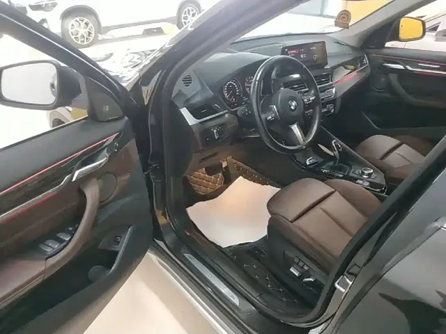 BMW X1 — Фото автомобиля 15
