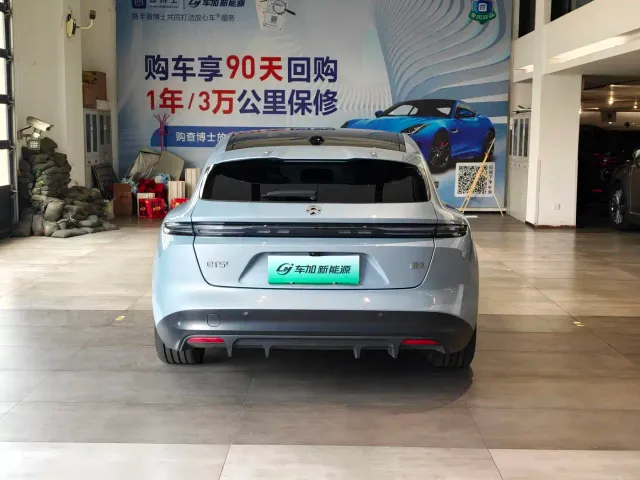 Nio ET5 Touring — Фото автомобиля 8
