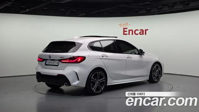 BMW 1-Series — Фото автомобиля 2