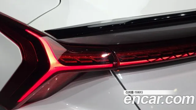 Kia K8 — Фото автомобиля 8