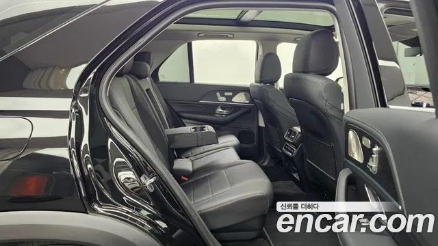 Mercedes-Benz GLE-Class W167 — Фото автомобиля 17
