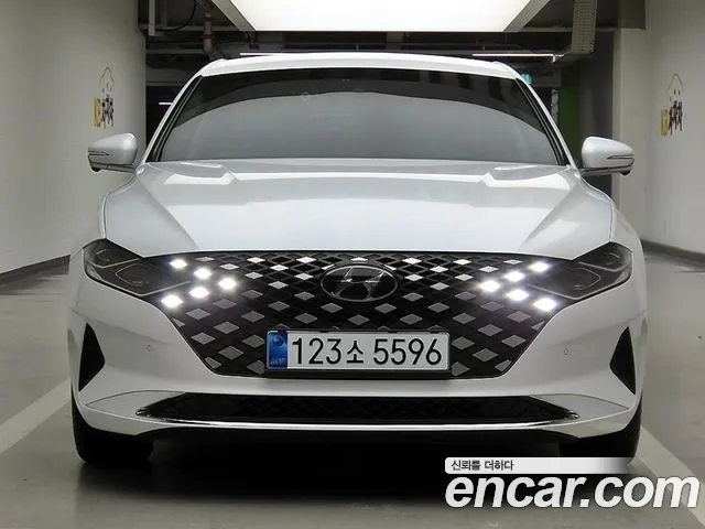Hyundai Grandeur (New) Hybrid — Фото автомобиля 2