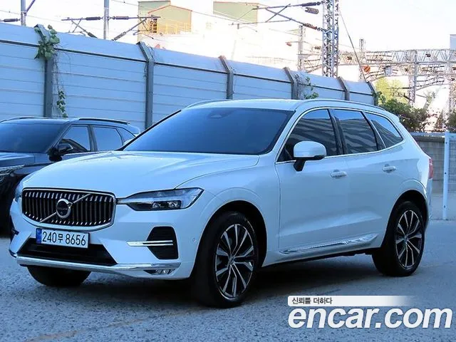 Фотография автомобиля — Volvo XC60 2nd Gen
