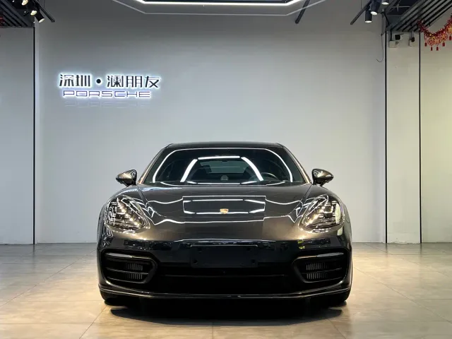 Porsche Panamera — Фото автомобиля 2