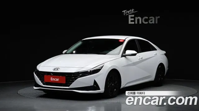 Фотография автомобиля — Hyundai Avante CN7