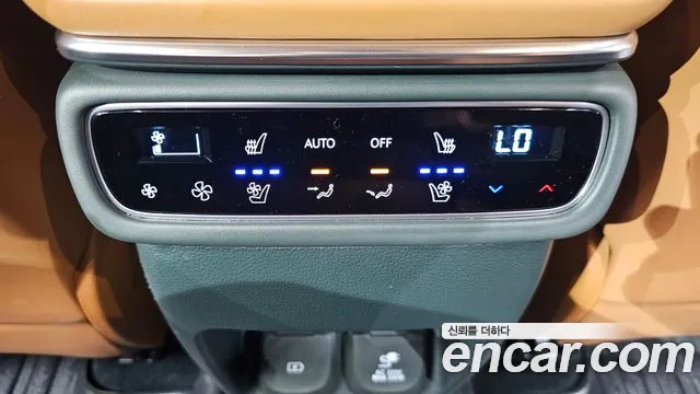 Genesis GV80 2.5T Бензин AWD — Фото автомобиля 29