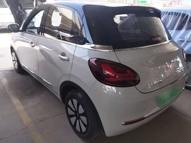Wuling Bingo — Фото автомобиля 4