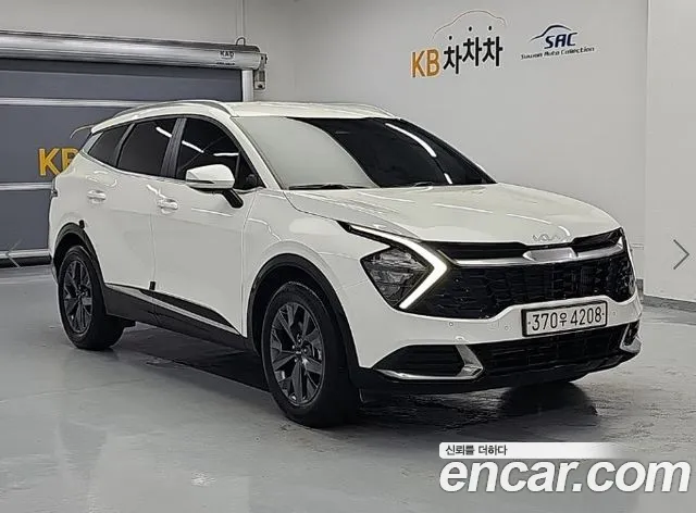 Kia Sportage Sportage 5-е поколение Бензин 1.6 турбо 2WD — Фото автомобиля 4