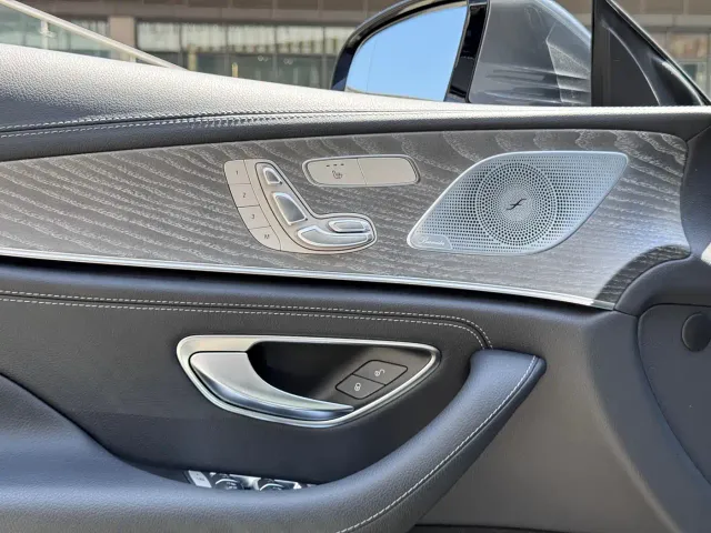 Mercedes-Benz CLS-Class — Фото автомобиля 7