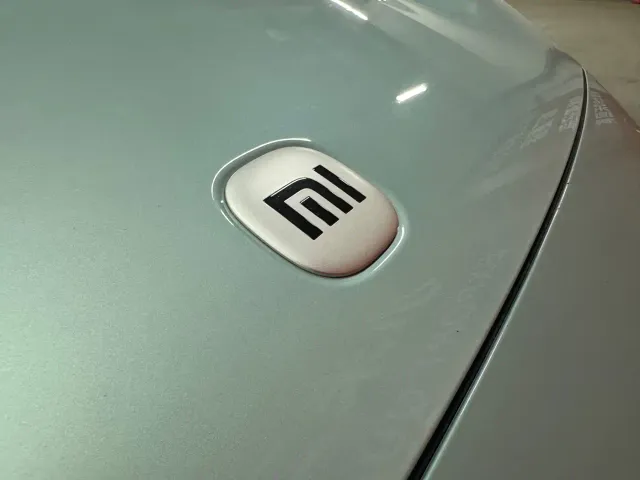 Xiaomi YU7 — Фото автомобиля 4