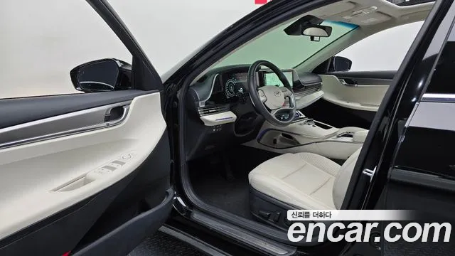 Hyundai Grandeur Новый Grandeur IG — Фото автомобиля 10
