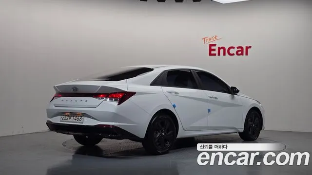 Hyundai Avante CN7 — Фото автомобиля 2