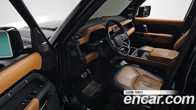 Land Rover Defender L663 — Фото автомобиля 11