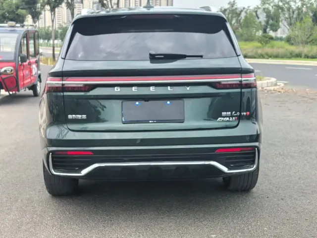 Geely Xingyue L — Фото автомобиля 8