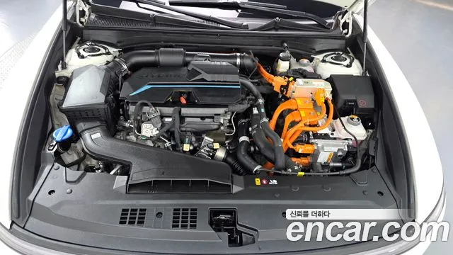 Hyundai Grandeur GN7 — Фото автомобиля 9