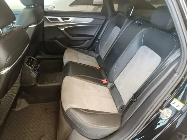 Audi A6L — Фото автомобиля 16